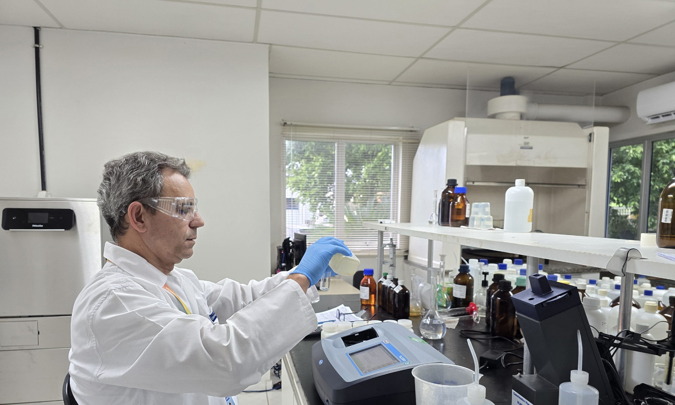Copasa amplia análises laboratoriais no Vale do Aço em 2025 - Imagem do artigo