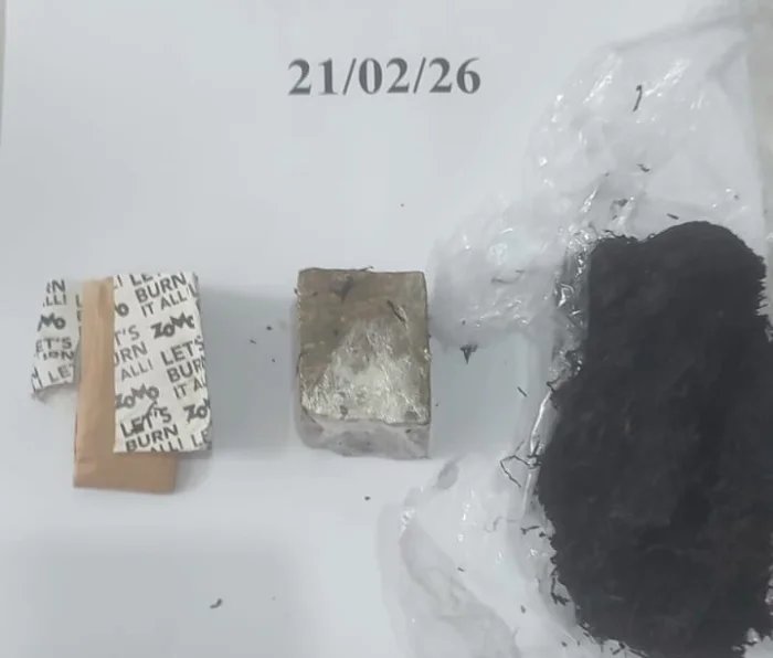 Mulher tenta entrar com drogas em presídio e é barrada - Imagem do artigo