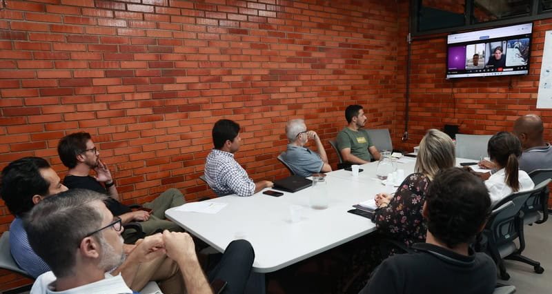 Data center de IA do Sudeste inicia obras em maio - Imagem do artigo