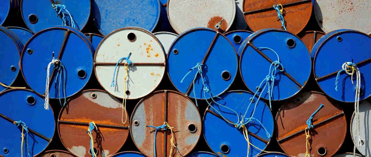 Estreito de Ormuz: petroleiras param embarques após ataques - Imagem do artigo