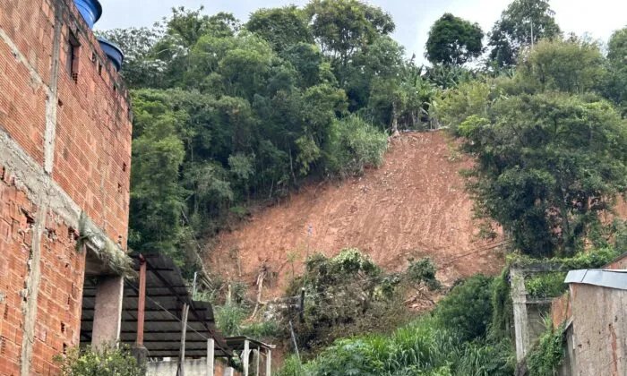 Deslizamento em Juiz de Fora: moradores cobram auxílio - Imagem do artigo