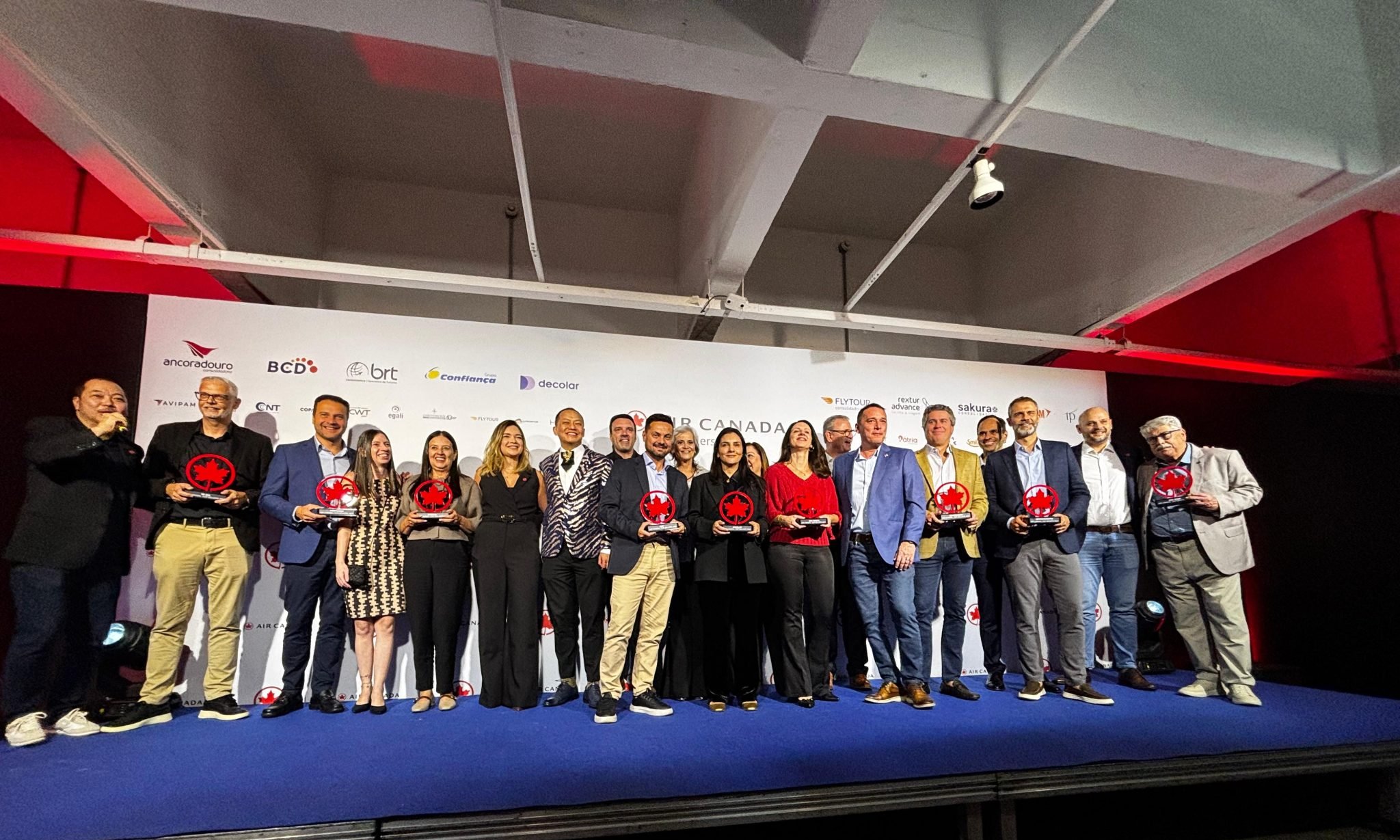 Air Canada premia operadoras em evento Top Sellers - Imagem do artigo