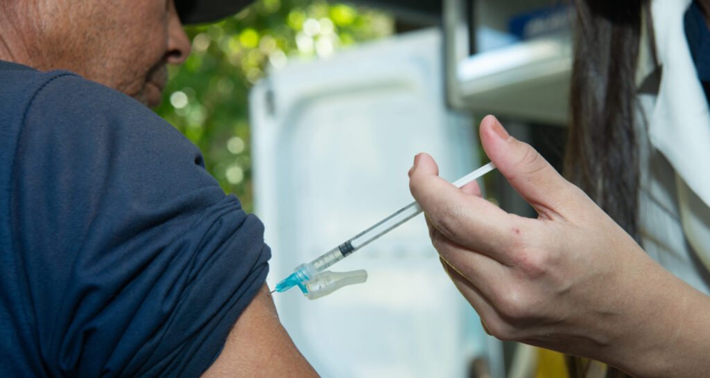 Vacinação contra dengue em Nova Lima avança - Imagem do artigo