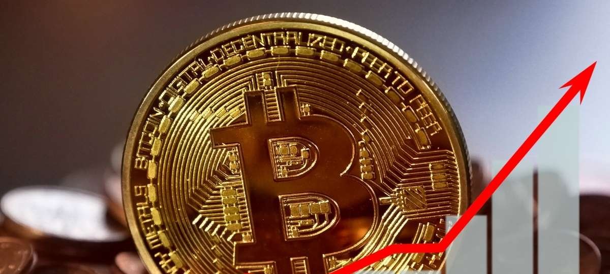 Bitcoin a US$ 74 mil antes de decisão de juros dos EUA - Imagem do artigo