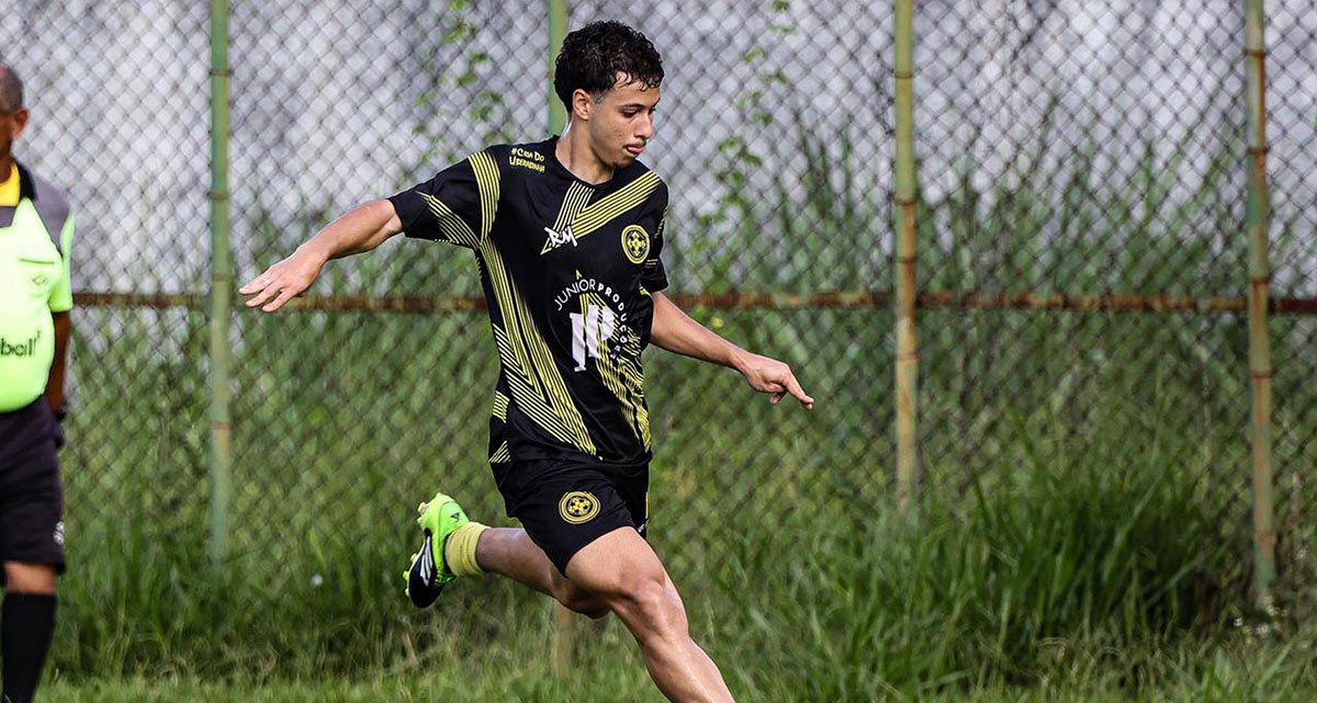 Uberabinha: lateral Cauã Silva é destaque no Dá Jogo - Imagem do artigo