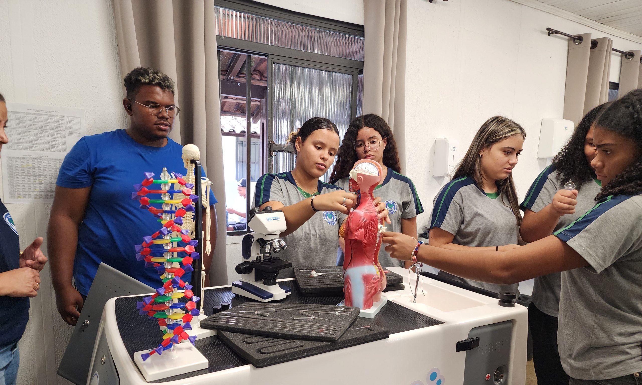 Laboratórios móveis de ciências ganham reforço em MG - Imagem do artigo