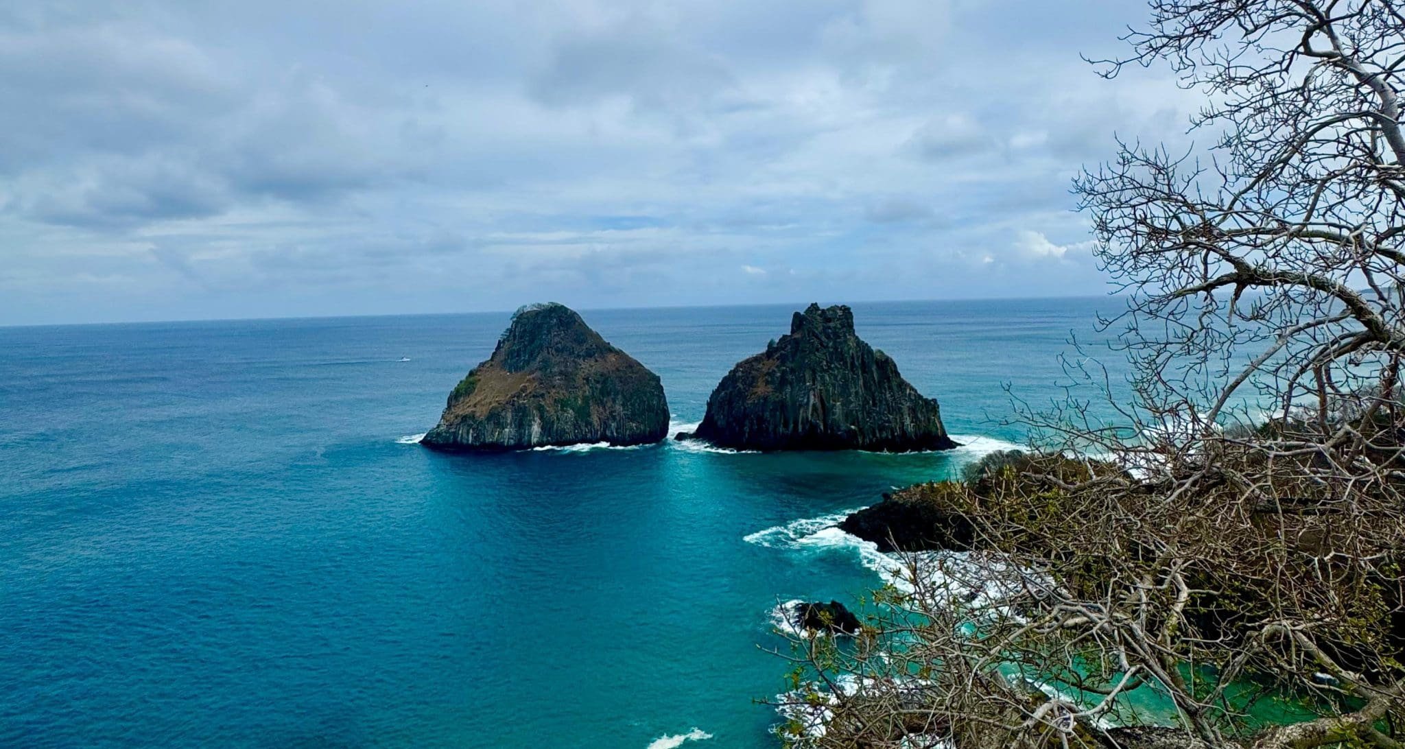 Fernando de Noronha divulga calendário 2026 e mira turistas - Imagem do artigo