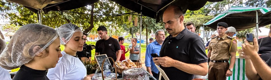 Praça de Serviços Uberlândia leva 40 atendimentos à população - Imagem do artigo