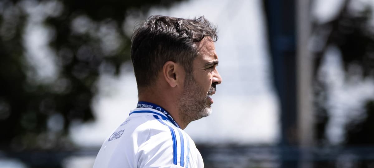 Cruzeiro terá 15 jogos antes de poder inscrever reforços - Imagem do artigo