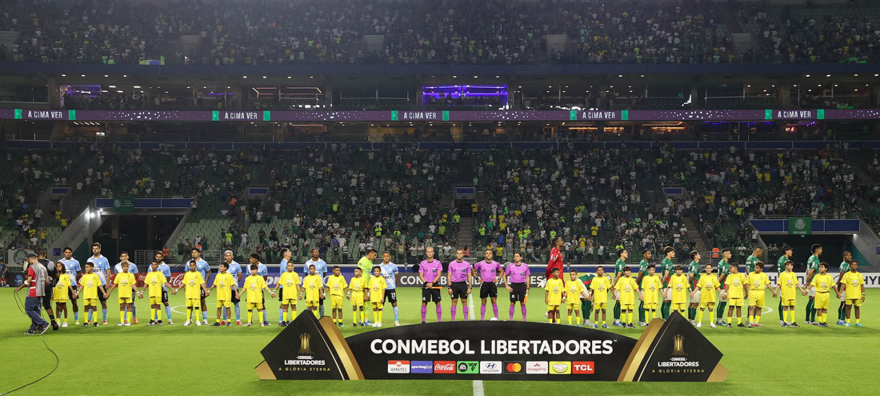 Goleiro Matheus Cunha vira alvo da torcida do Cruzeiro - Imagem do artigo