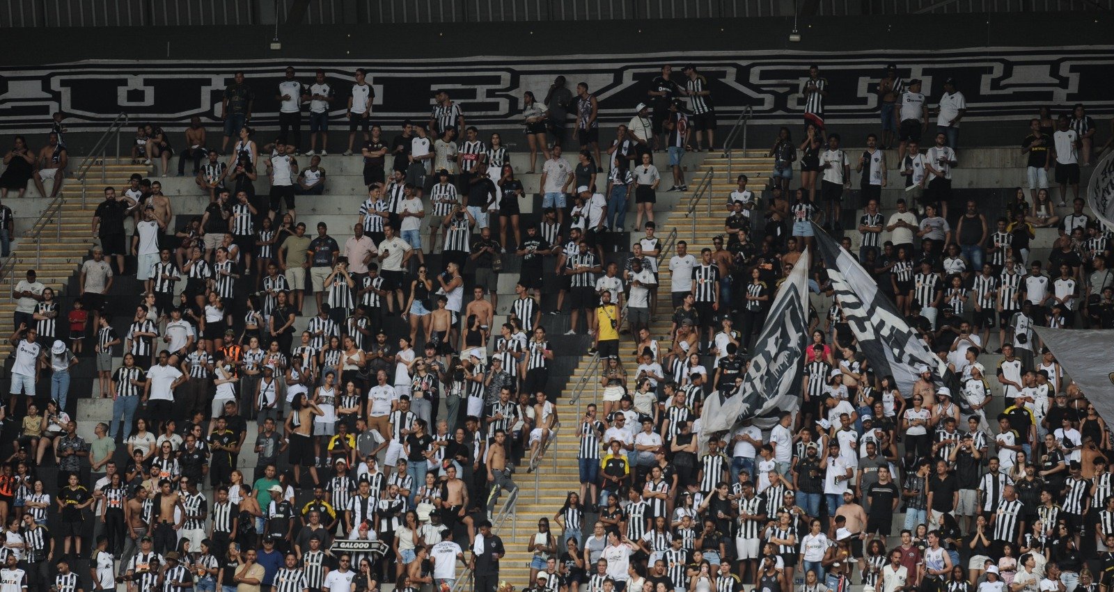 Ingressos Atlético x Ceará: apenas 5 mil bilhetes vendidos - Imagem do artigo