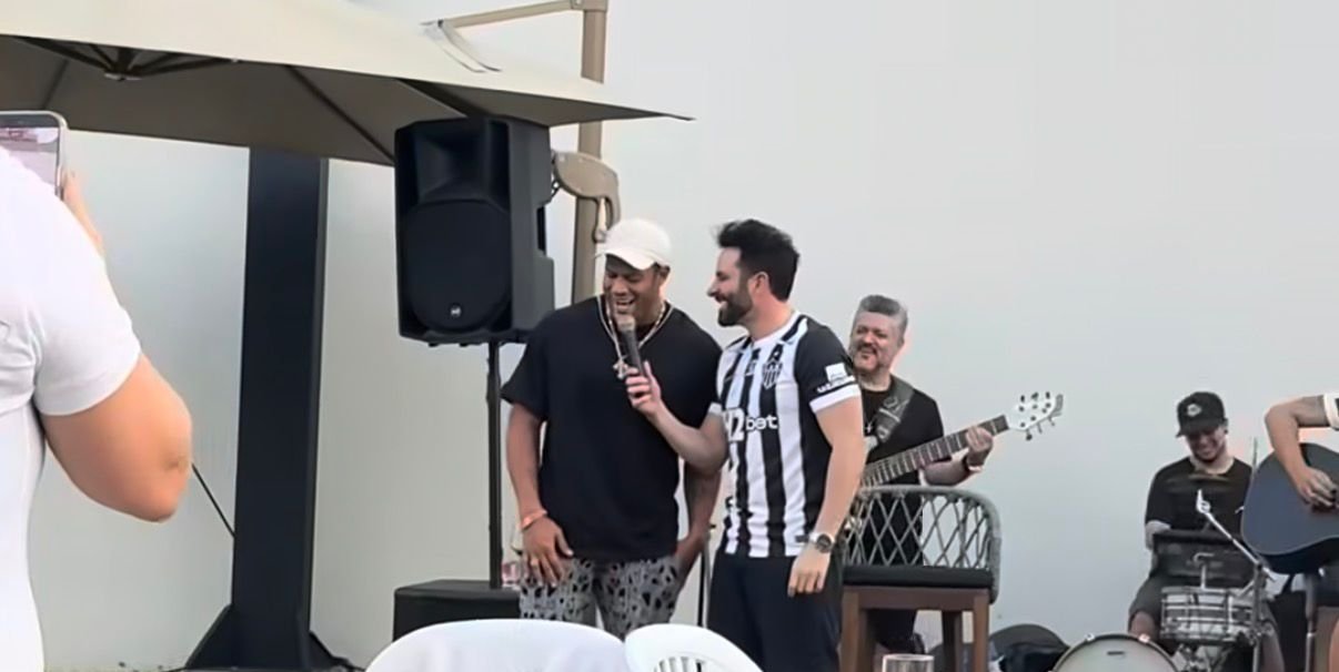 Hulk canta sertanejo em festa de despedida do Atlético - Imagem do artigo