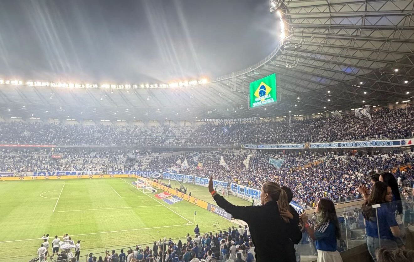 Arthur Gomes declara amor ao Cruzeiro em retorno ao Mineirão - Imagem do artigo