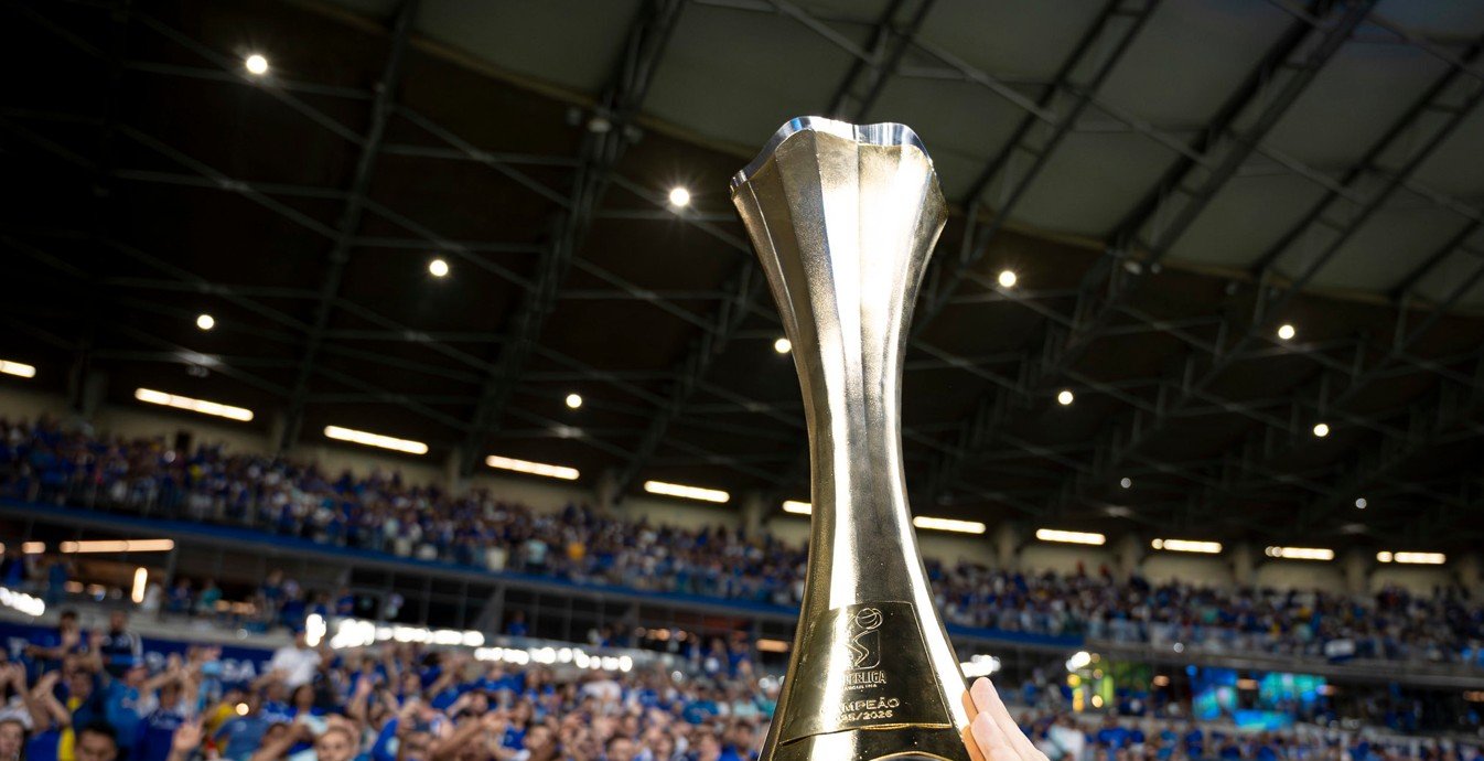 Yoandy Leal retorna ao Cruzeiro e assume a camisa 9 - Imagem do artigo