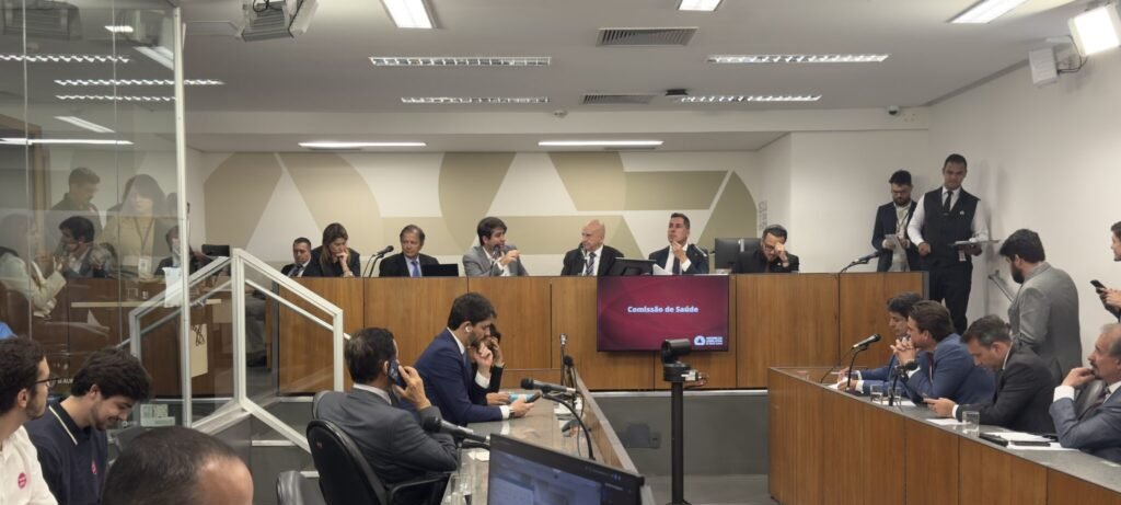 Minas registra recorde de R$ 11,8 bi em saúde pública - Imagem do artigo