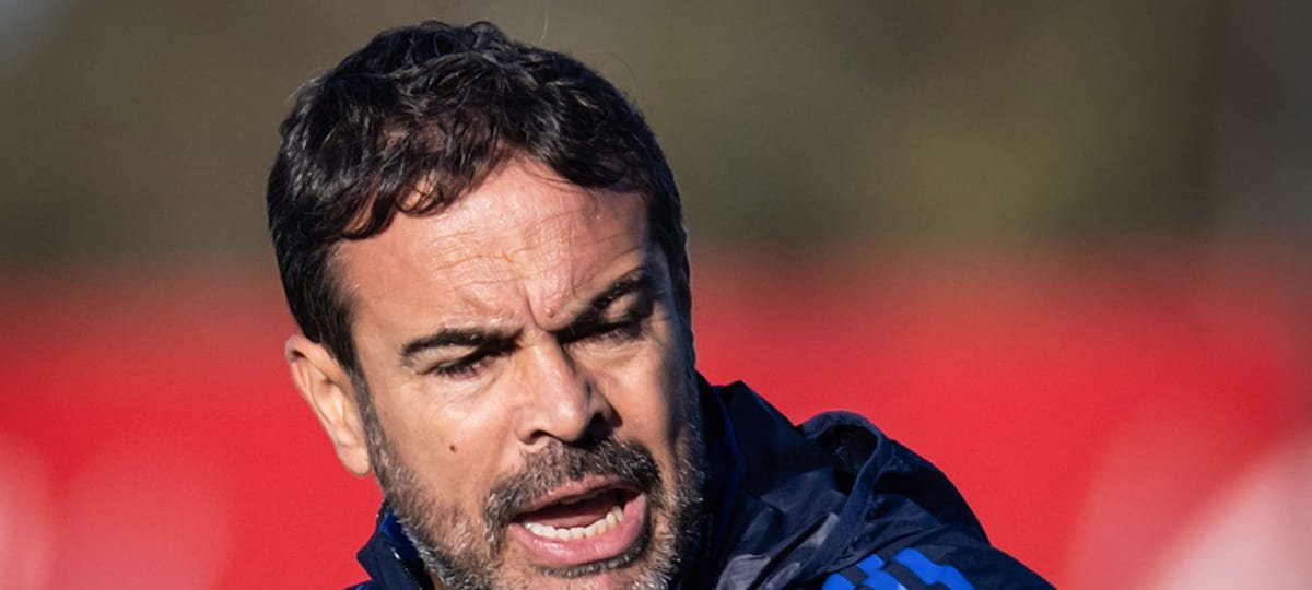 Cruzeiro x Flamengo: Artur Jorge descarta prever duelo - Imagem do artigo