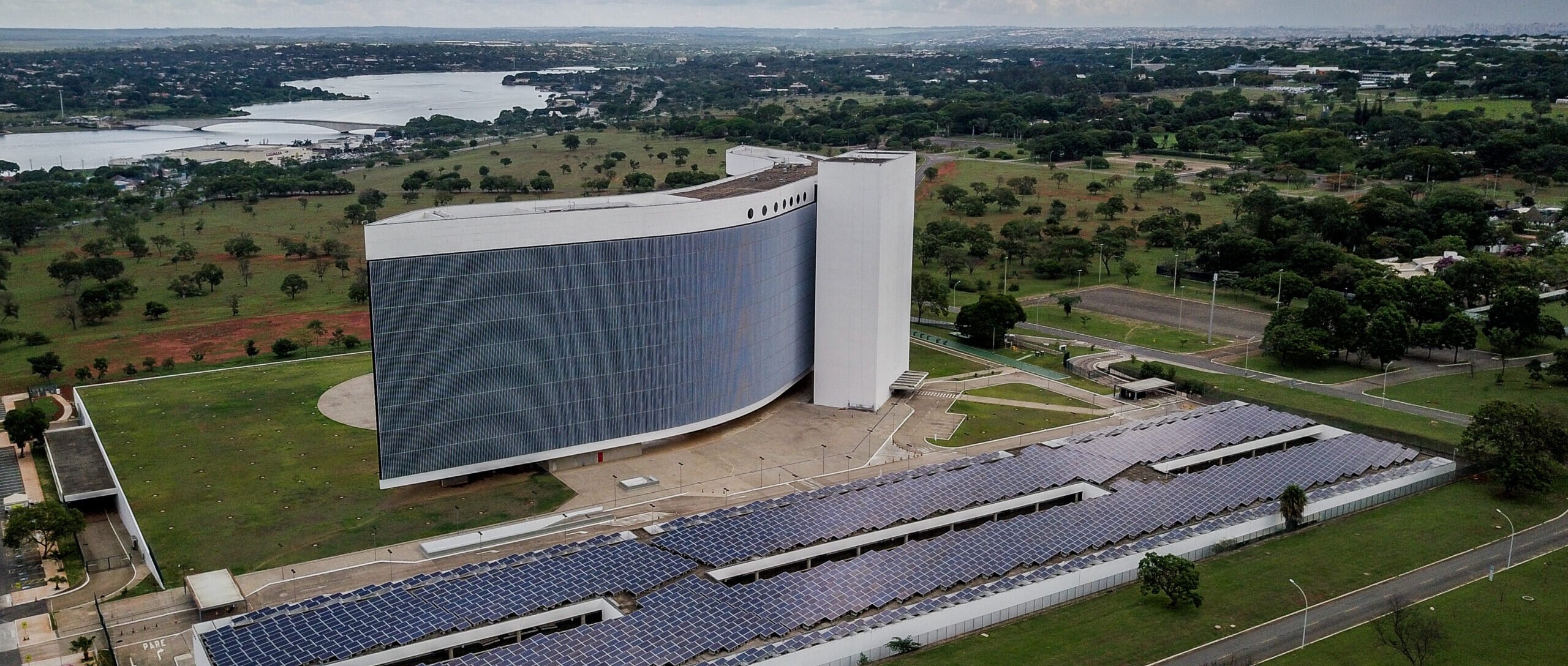 Limites de gastos eleitorais 2026 mantêm teto de R$133,4 mi - Imagem do artigo