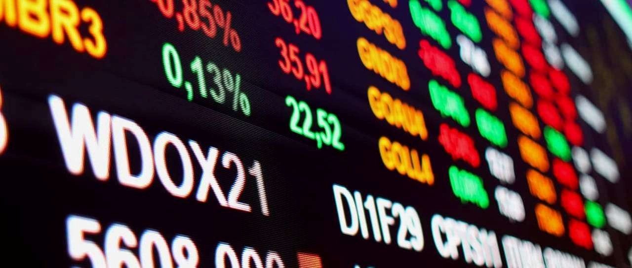 Ibovespa cai 1% após nova tarifa dos EUA sobre Brasil - Imagem do artigo