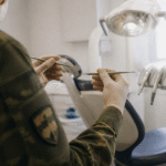Imagem ilustrativa: Exército prorroga contrato de manutenção odontológica em Belo Horizonte para garantir atendimento eficien
