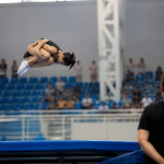 Imagem ilustrativa: Torneio estadual de ginástica de trampolim movimenta ouro branco e destaca talentos locais