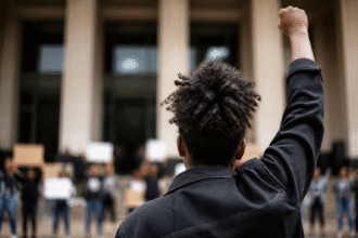 Imagem ilustrativa: Aumento de casos de racismo em minas gerais gera alerta e debate social