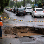 Imagem ilustrativa: Cratera na avenida Independência causa caos e obriga trânsito na contramão em Ananindeua