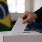 Imagem ilustrativa: Flávio Bolsonaro ultrapassa Lula em Minas Gerais no segundo turno aponta pesquisa Quaest