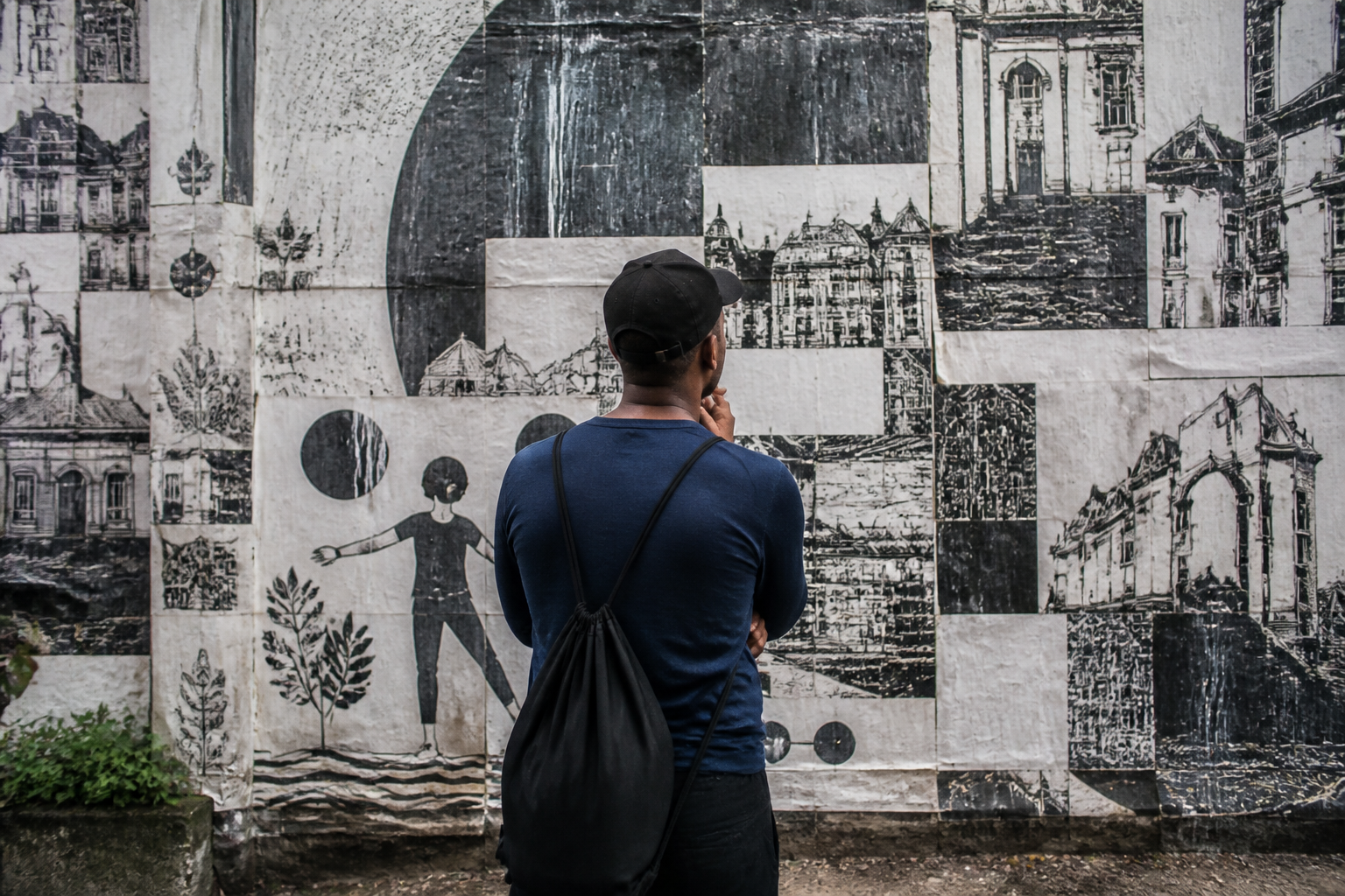 Imagem ilustrativa: Juiz de Fora recebe painel de lambe-lambe gigante que dialoga com memória e transformação