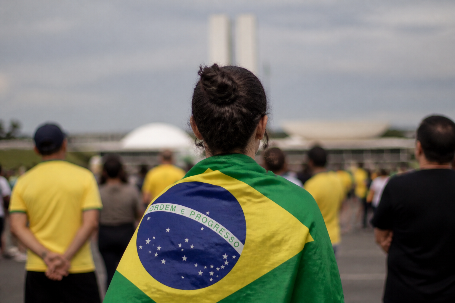 Imagem ilustrativa: O eleitorado dividido a busca por alternativas além de Lula e Bolsonaro