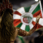 Imagem ilustrativa: Paolla Oliveira gera polêmica ao elogiar Anitta como rainha da bateria da Grande Rio