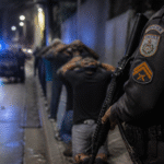 Imagem ilustrativa: Policial militar morre após abordagem a grupo por consumo de drogas no rio de janeiro
