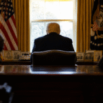 Imagem ilustrativa: Reeleição de Donald Trump influencia produção da série Reacher no Prime Video