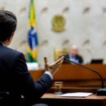 Imagem ilustrativa: Roscoe critica gestão no STF e destaca Mendonça como figura central em momento de crise