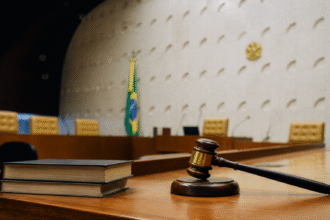 Imagem ilustrativa: STF suspende julgamento sobre investigações envolvendo Alexandre de Moraes e André Mendonça