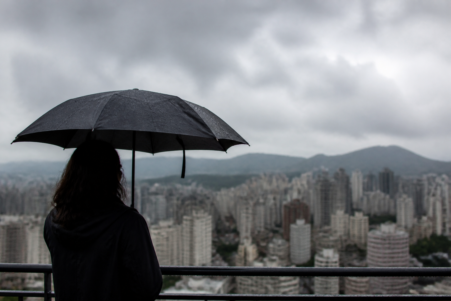 Imagem ilustrativa: Belo Horizonte deve ter chuva no fim de semana entenda a previsão do tempo