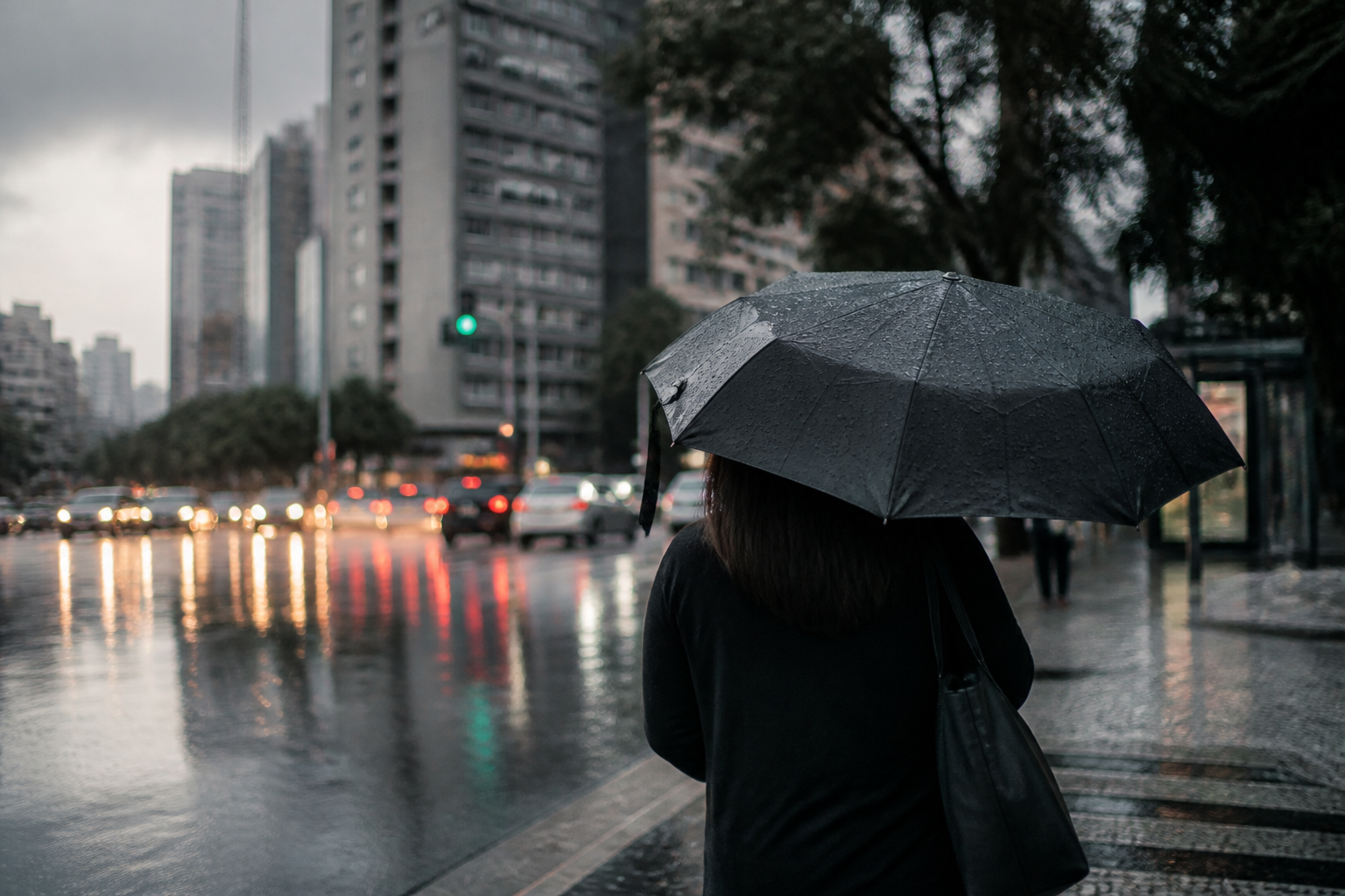 Imagem ilustrativa: Chuva forte atinge Belo Horizonte nesta sexta-feira e traz desafios para a cidade