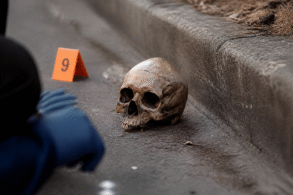 Imagem ilustrativa: Crânio humano é encontrado em rua de Belo Horizonte e polícia investiga o caso