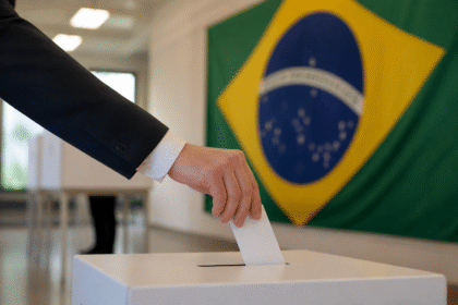 Imagem ilustrativa: Flávio Bolsonaro lidera votos em Minas Gerais e supera desempenho do pai em 2026