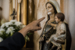 Imagem ilustrativa: Imagem histórica de Nossa Senhora do Rosário é depredada em igreja de Resende Costa