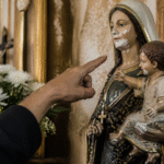 Imagem ilustrativa: Imagem histórica de Nossa Senhora do Rosário é depredada em igreja de Resende Costa