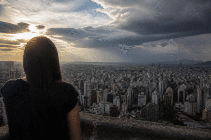Imagem ilustrativa: Previsão do tempo para Belo Horizonte manhã de sol e aumento de nuvens com chuva no período da tarde e no