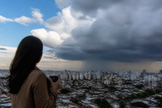 Imagem ilustrativa: Previsão do tempo para hoje em Contagem sol aumento de nuvens e chuva à noite